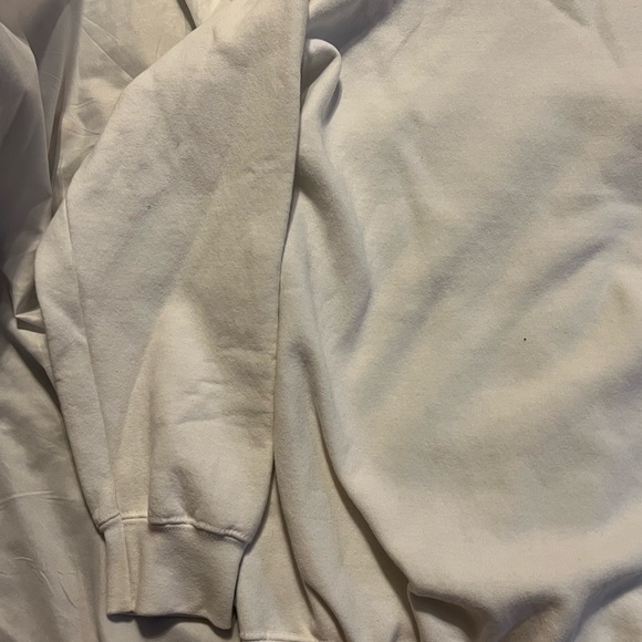 EUC Gildan long sleeve Hoodie. Size Large. - Picture 5 of 11